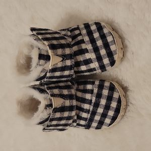 Toms Baby Booties